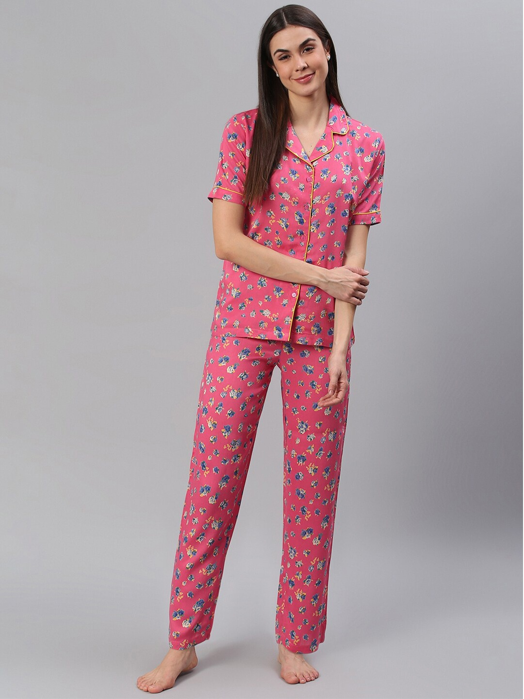 

Cation Women Pink & Blue Floral Printed Night suit