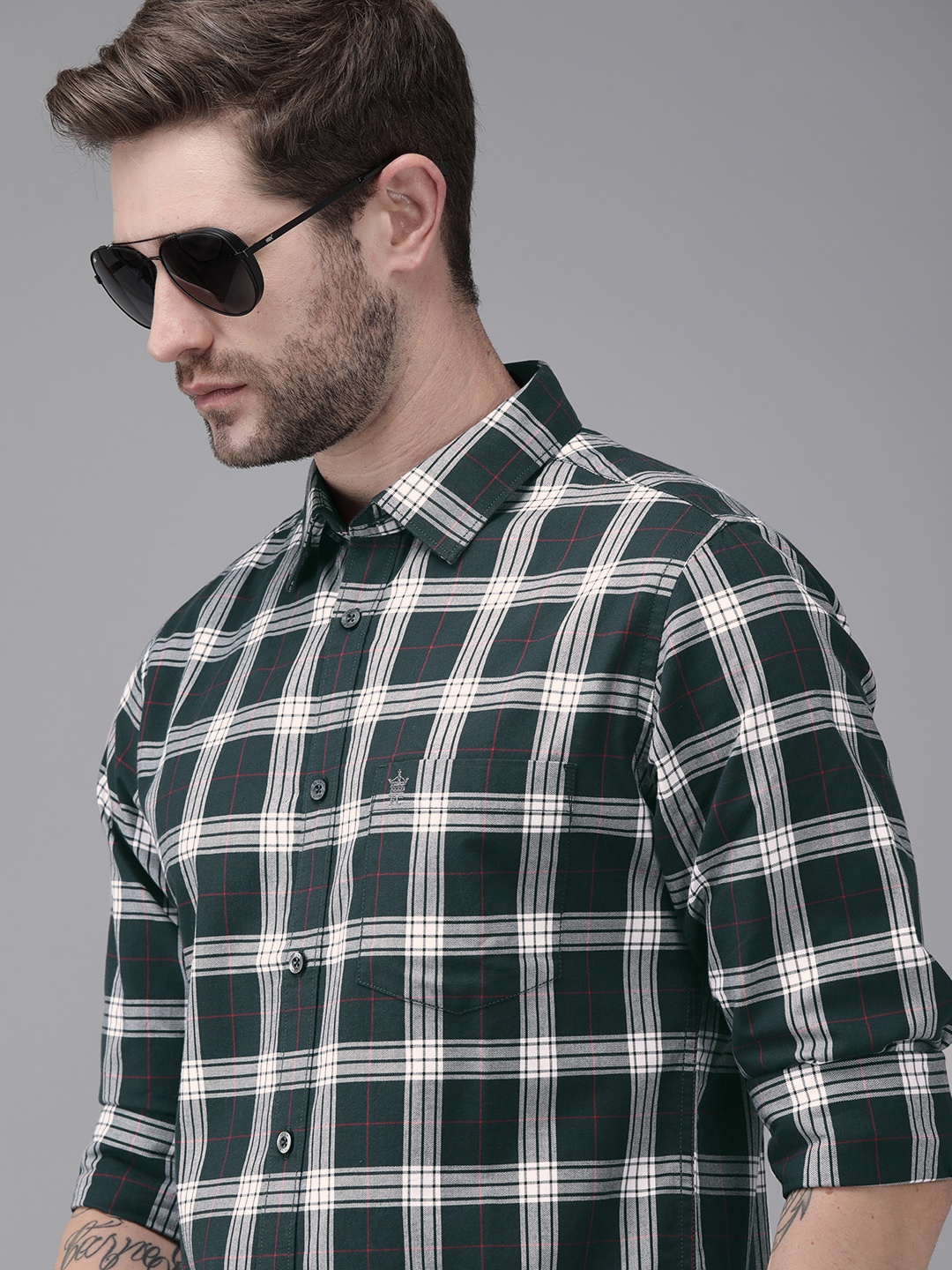 

French Connection Men Blue & White Slim Fit Opaque Checked Casual Shirt