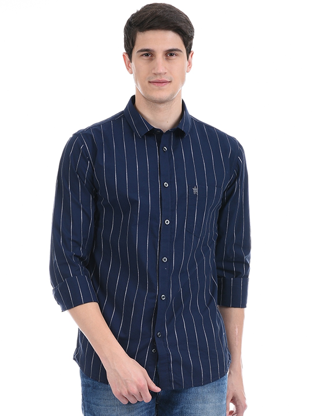 

French Connection Men Navy Blue Slim Fit Striped Casual Shirt