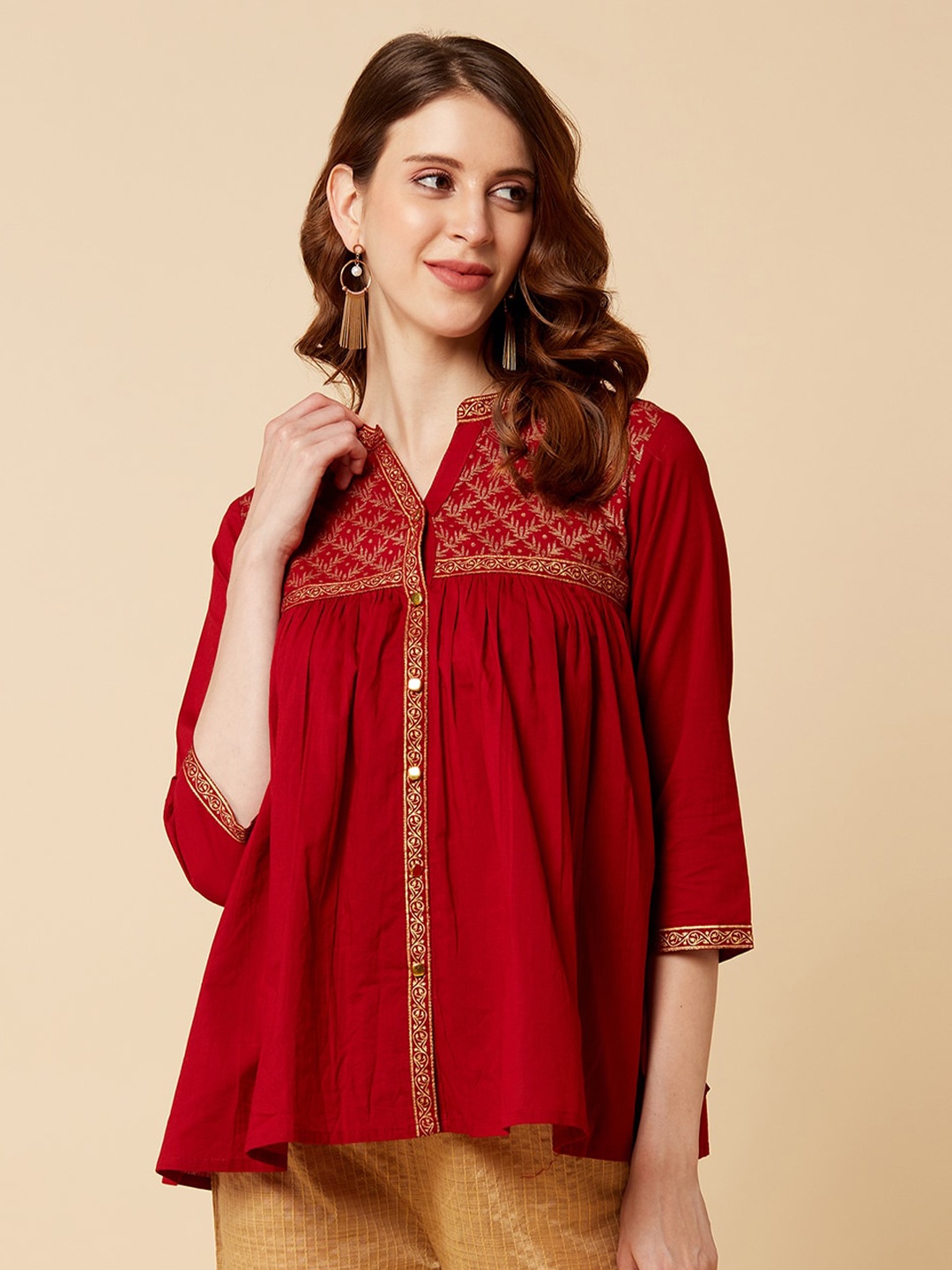 

Varanga Women's Maroon & Gold-Toned Printed Tunic