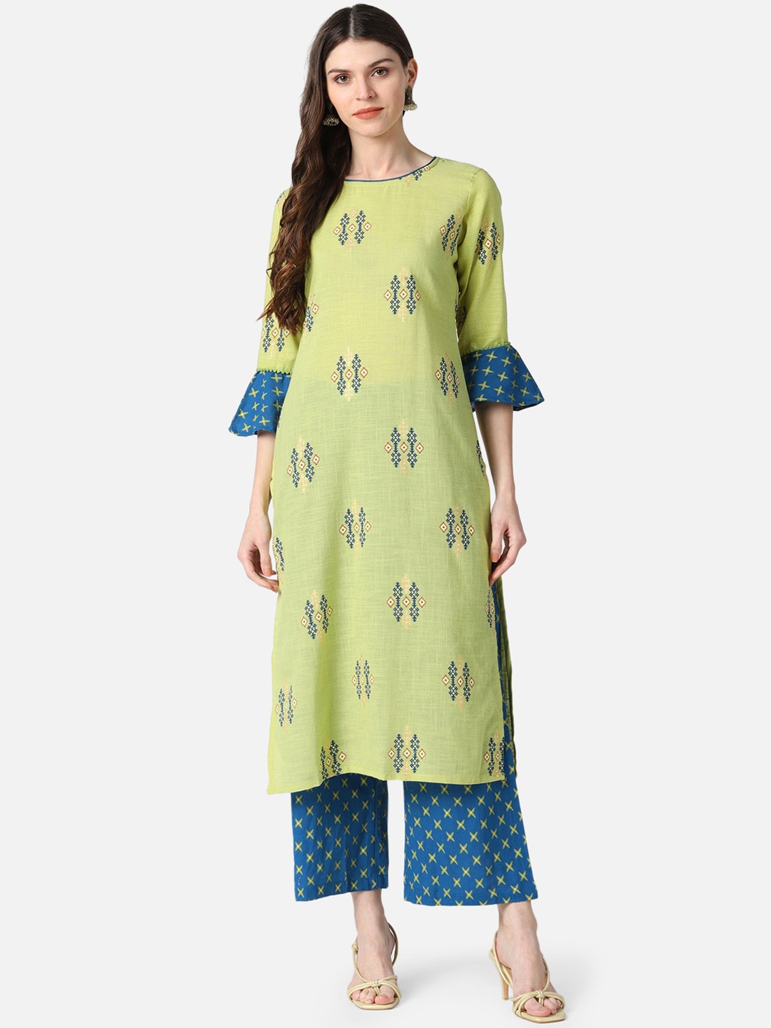 

AHIKA Women Green & Blue Printed Kurta with Palazzos