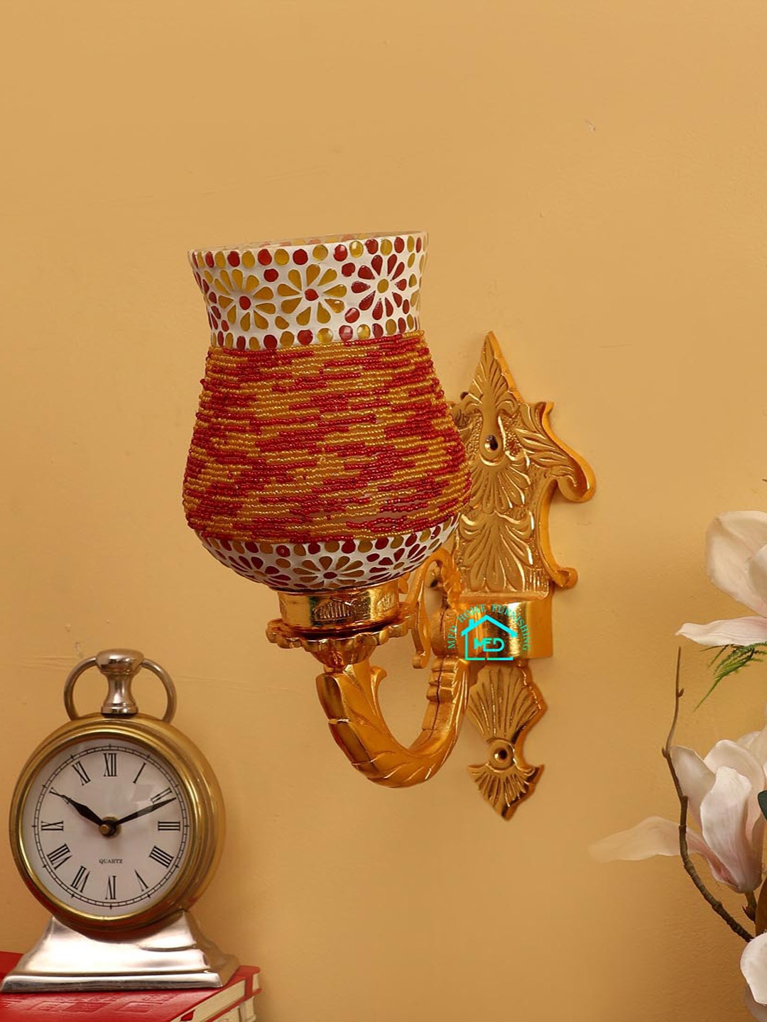 

MFD HOME FURNISHING Gold-Toned & White Textured Traditional Wallchiere Lamp