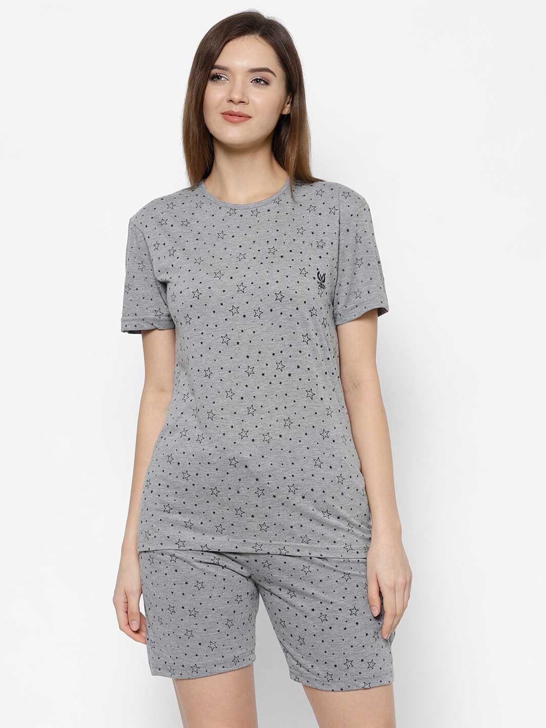 

VIMAL JONNEY Women Grey & Black Printed Night suit