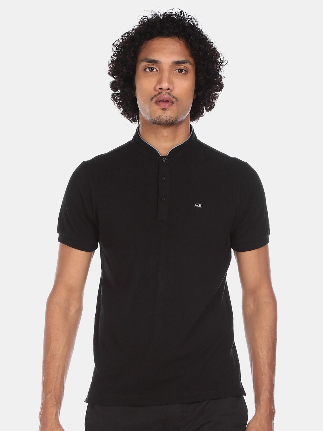 

Arrow Sport Men Black Pure Cotton Solid Mandarin Collar T-shirt