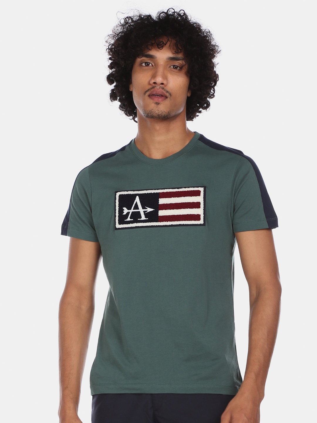 

Arrow Sport Men Green & White Pure Cotton Printed Round Neck T-shirt