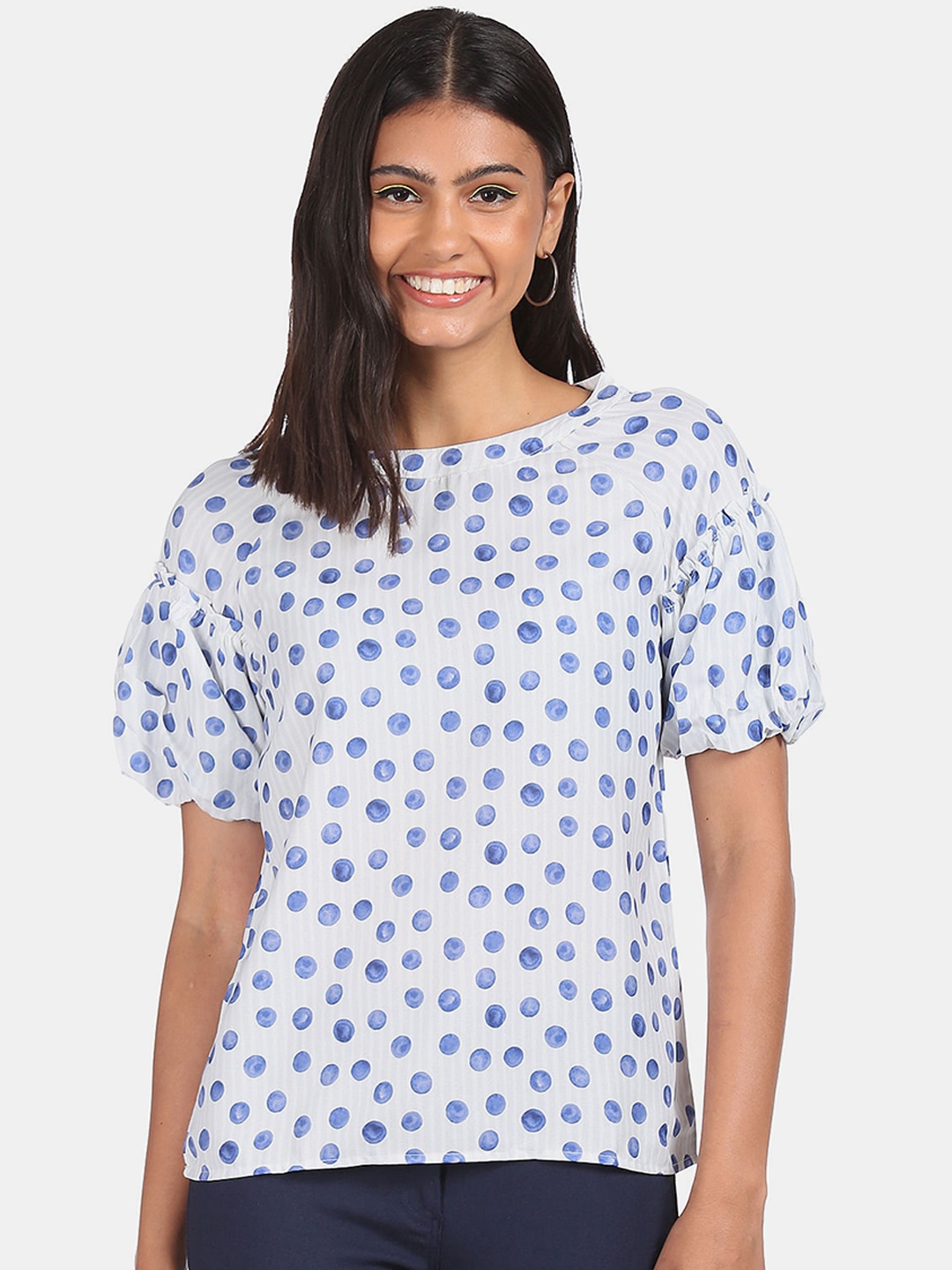 

Sugr White Back Tie-Up Polka Dot Print Top
