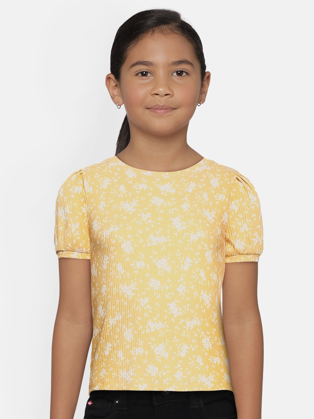 

AND Yellow & White Floral Regular Top