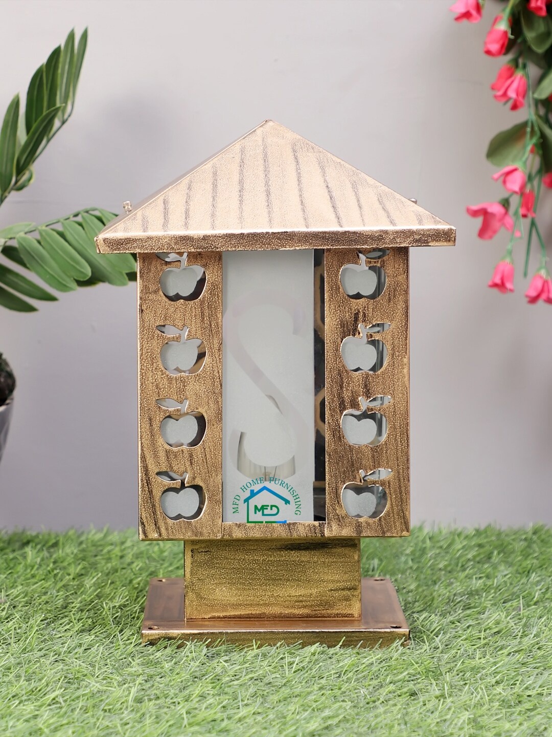 

MFD HOME FURNISHING Gold-Toned Self Design Outdoor Light