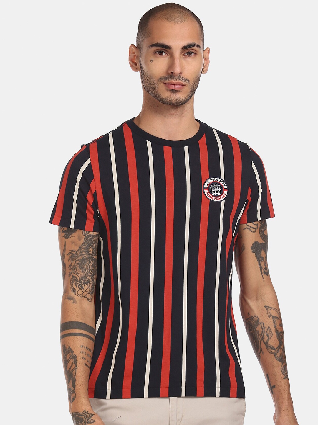 

U.S. Polo Assn. Denim Co. Men Navy Blue & Red Striped Round Neck T-shirt