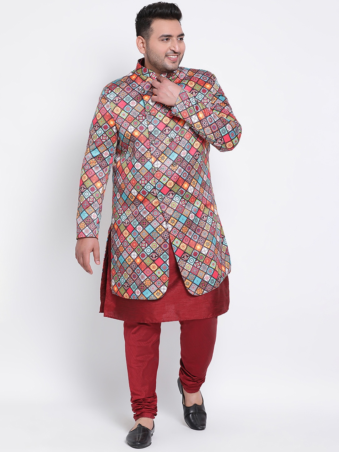 

Hangup Men Multicoloured Printed Sherwani Set, Multi