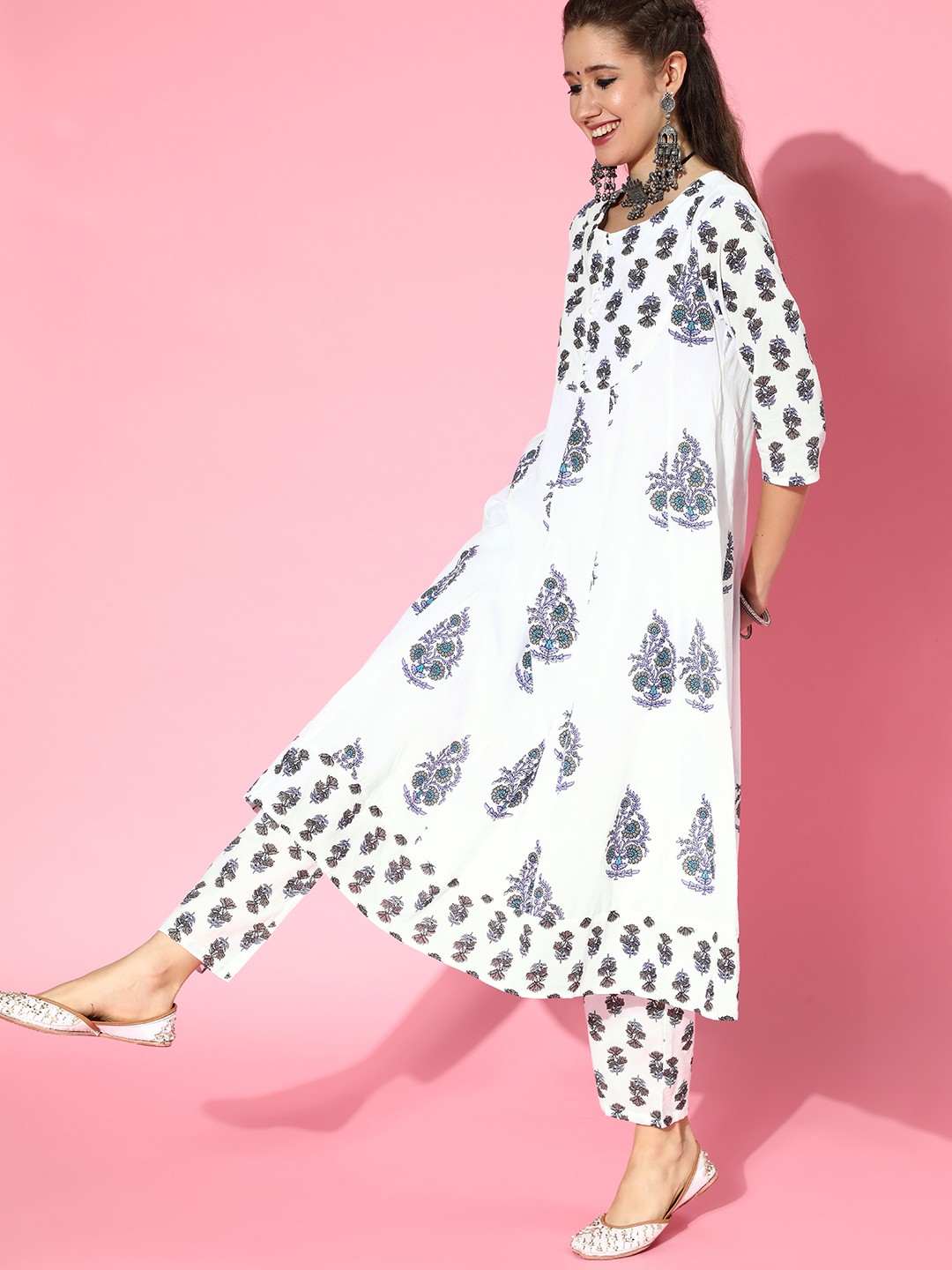 

Moda Rapido Women White & Grey Printed Pure Cotton Kurta with Palazzos & With Dupatta