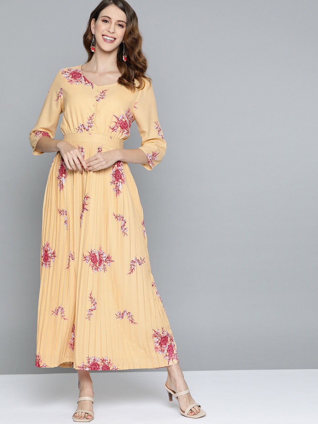 

HERE&NOW Women Classy Beige Floral Pleated Dress