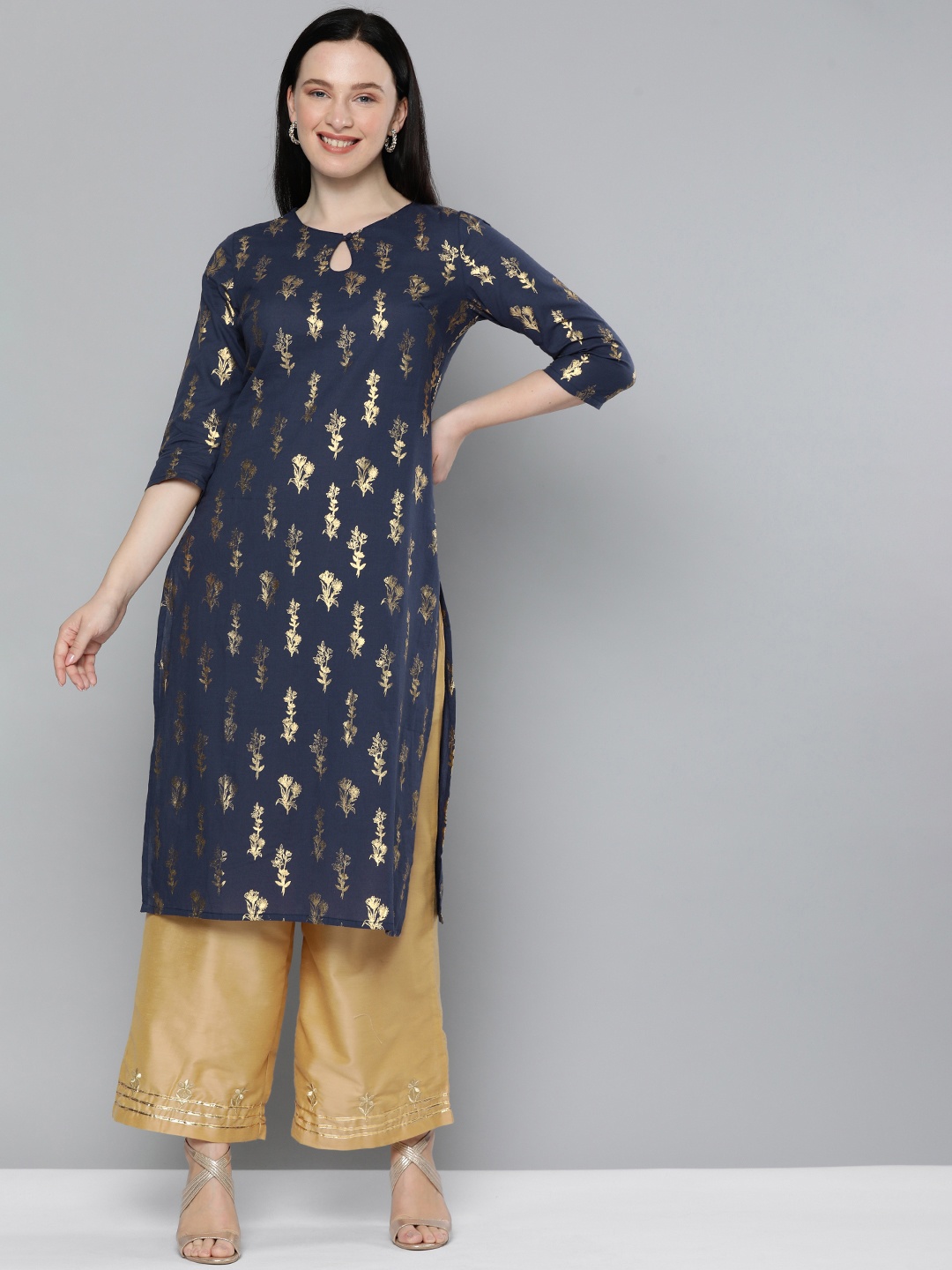 

HERE&NOW Women Navy Blue Pure Cotton Floral Printed Keyhole Neck Foil Print Kurta