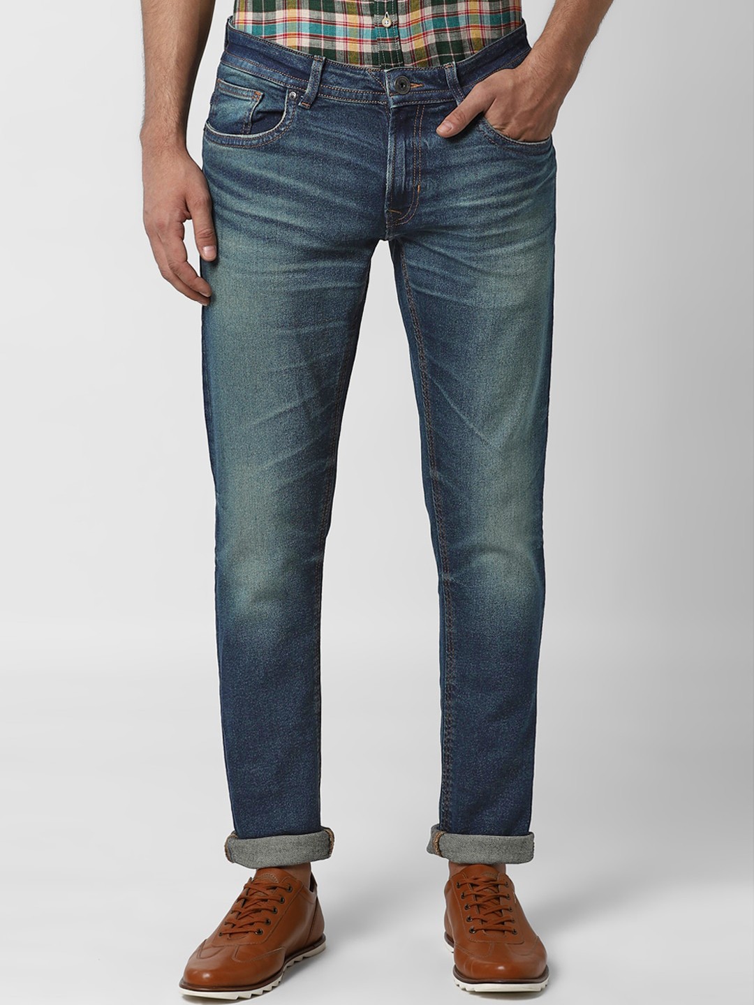 

Peter England Casuals Men Navy Blue Slim Fit Mid-Rise Clean Look Jeans