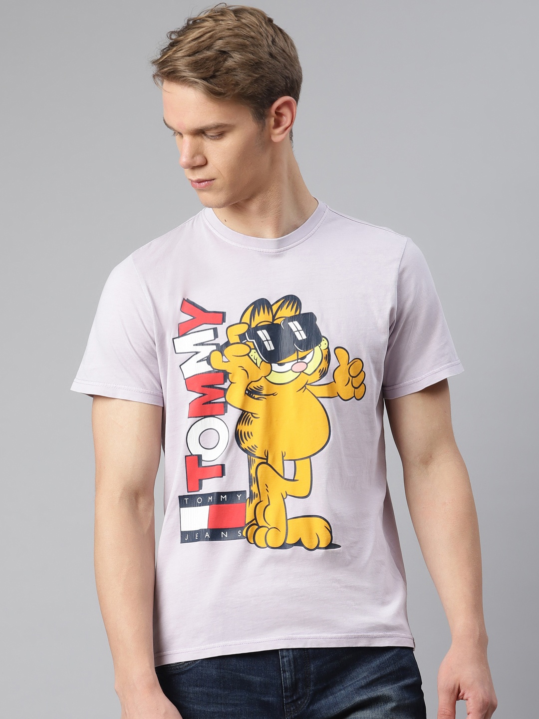 

Tommy Hilfiger Men Lavender & Mustard Yellow Pure Cotton Garfield Printed T-shirt