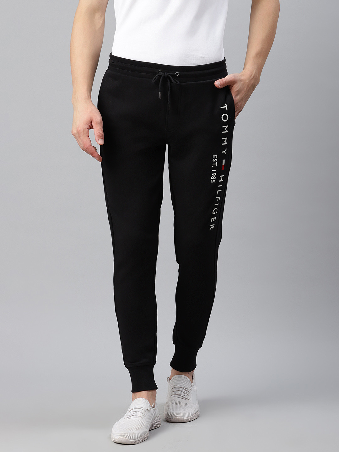 

Tommy Hilfiger Men Black Straight Fit Solid Pure Cotton Joggers