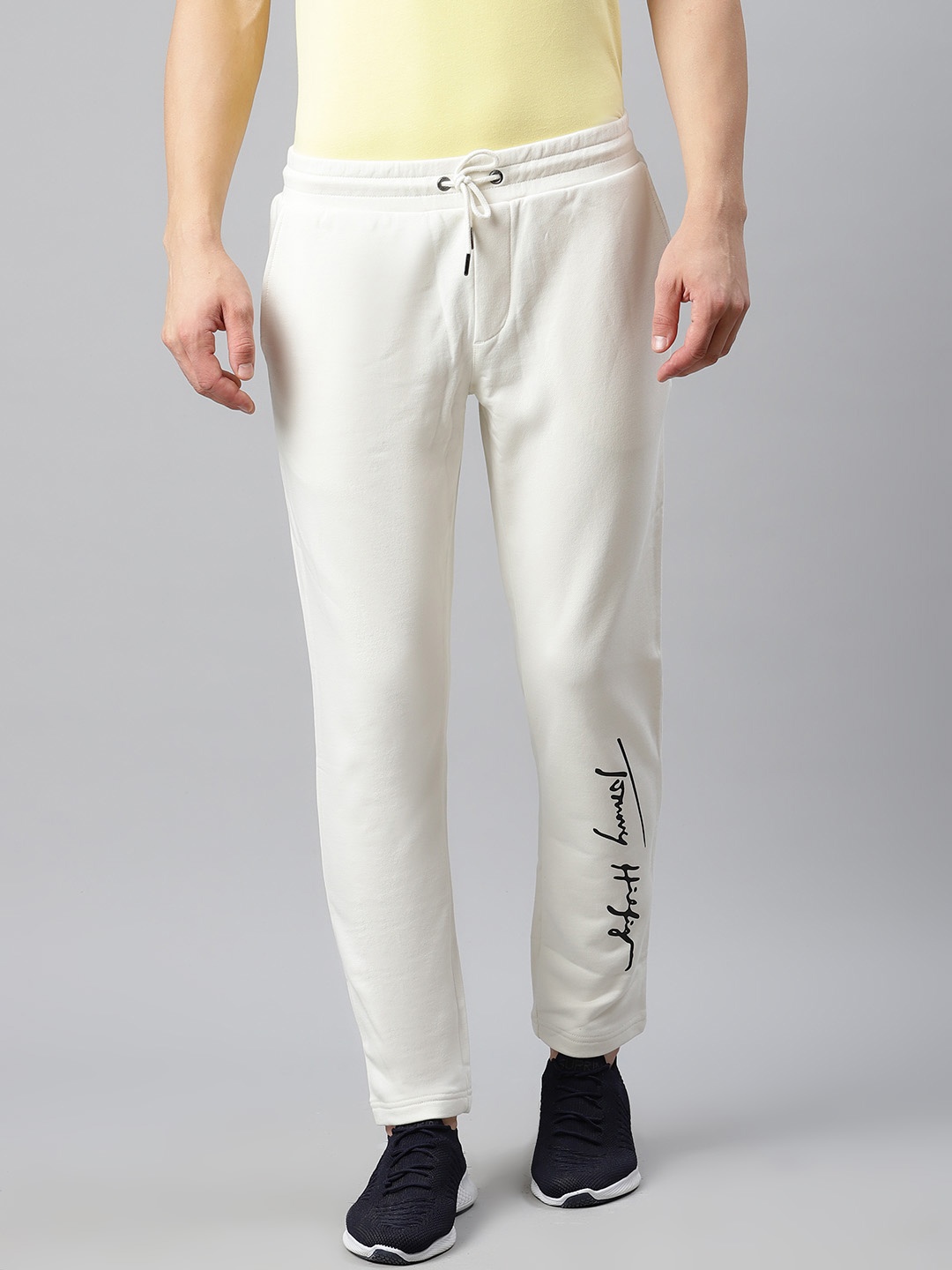 

Tommy Hilfiger Men Off-White Straight Fit Solid Pure Cotton Joggers