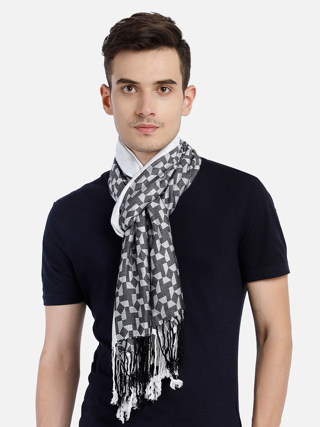 

Aditi Wasan Men White & Black Printed Stole