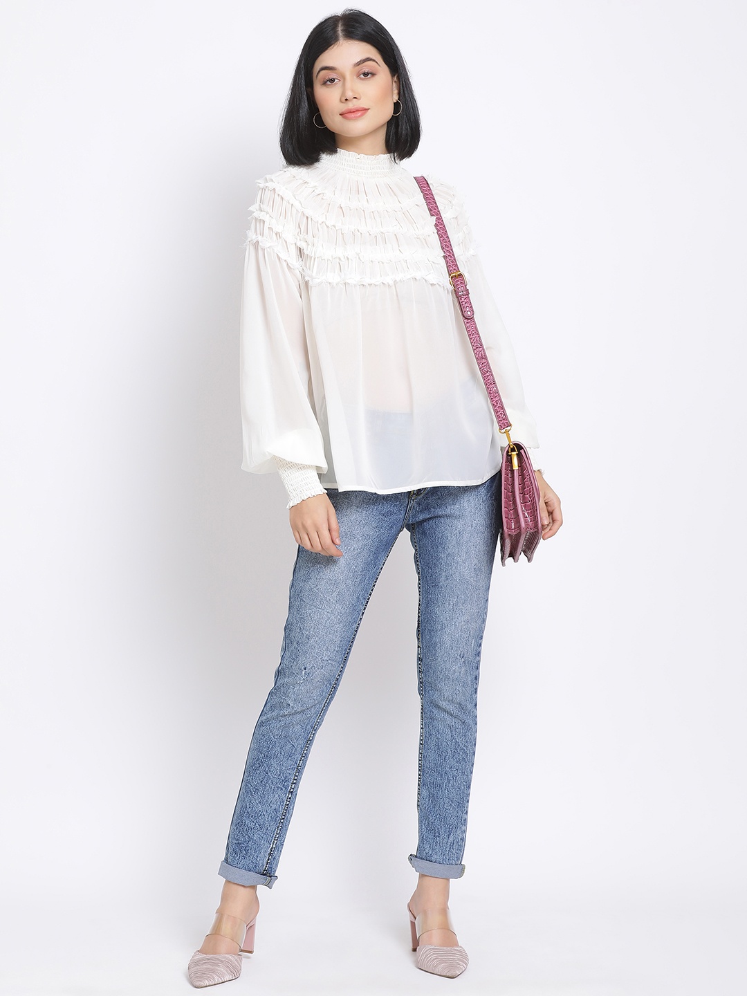 

Oxolloxo Off White Puff Sleeves A-Line Top