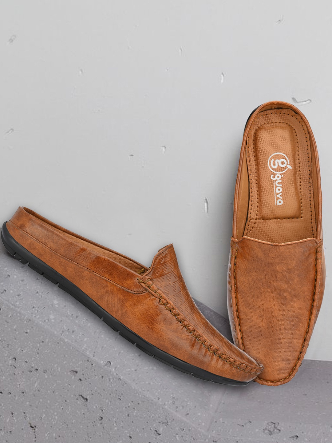 

Guava Men Tan Textured Casual Mules