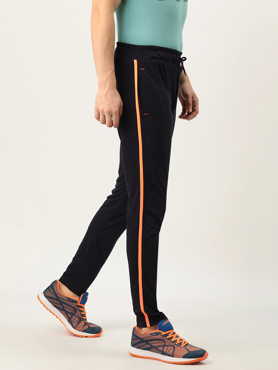 

Sports52 wear Men Black Solid Regular Fit Side Striped Track Pants