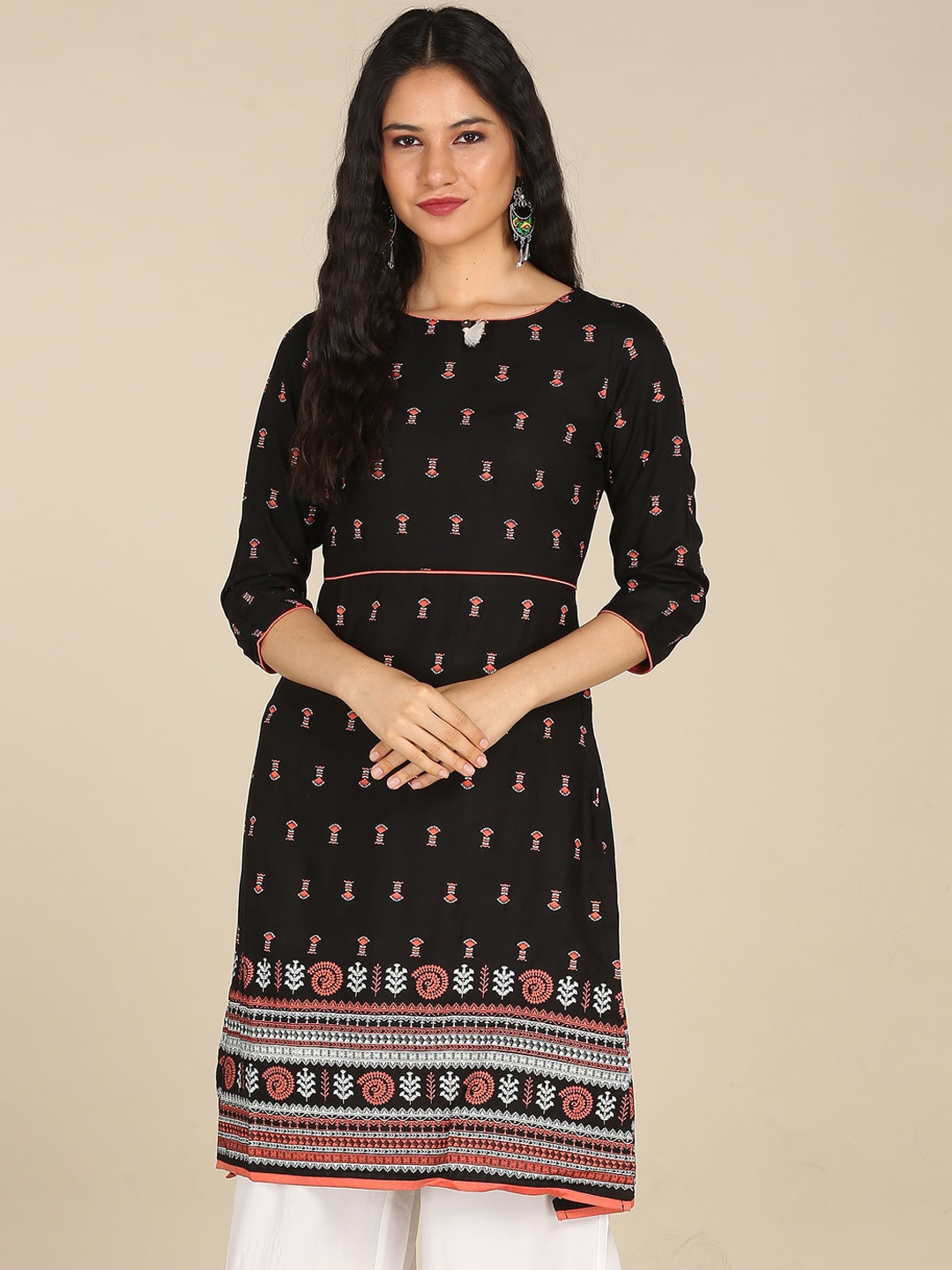 

Karigari Women Black Ethnic Motifs Printed Kurta