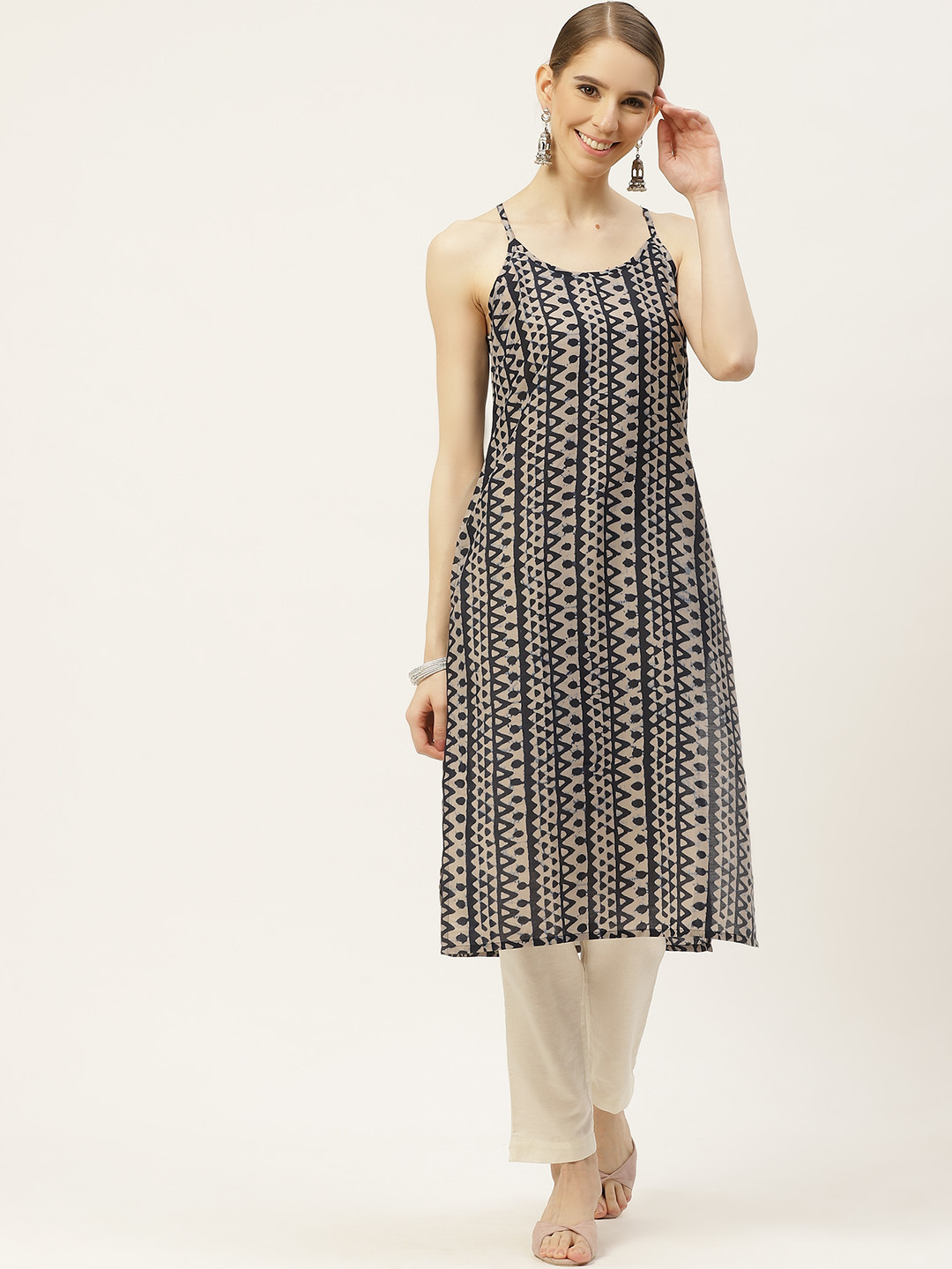 

Anouk Women Navy Blue & Off White Striped Kurta