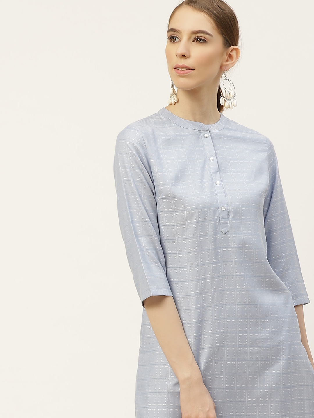 

Anouk Women Blue Geometric Pastels Dobby Kurta
