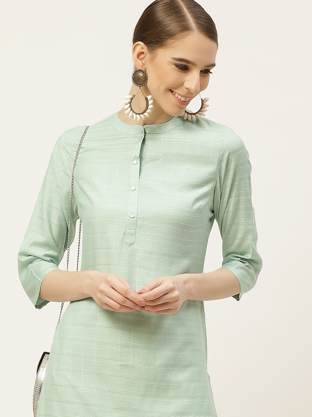 

Anouk Women Green Geometric Pastels Dobby Kurta