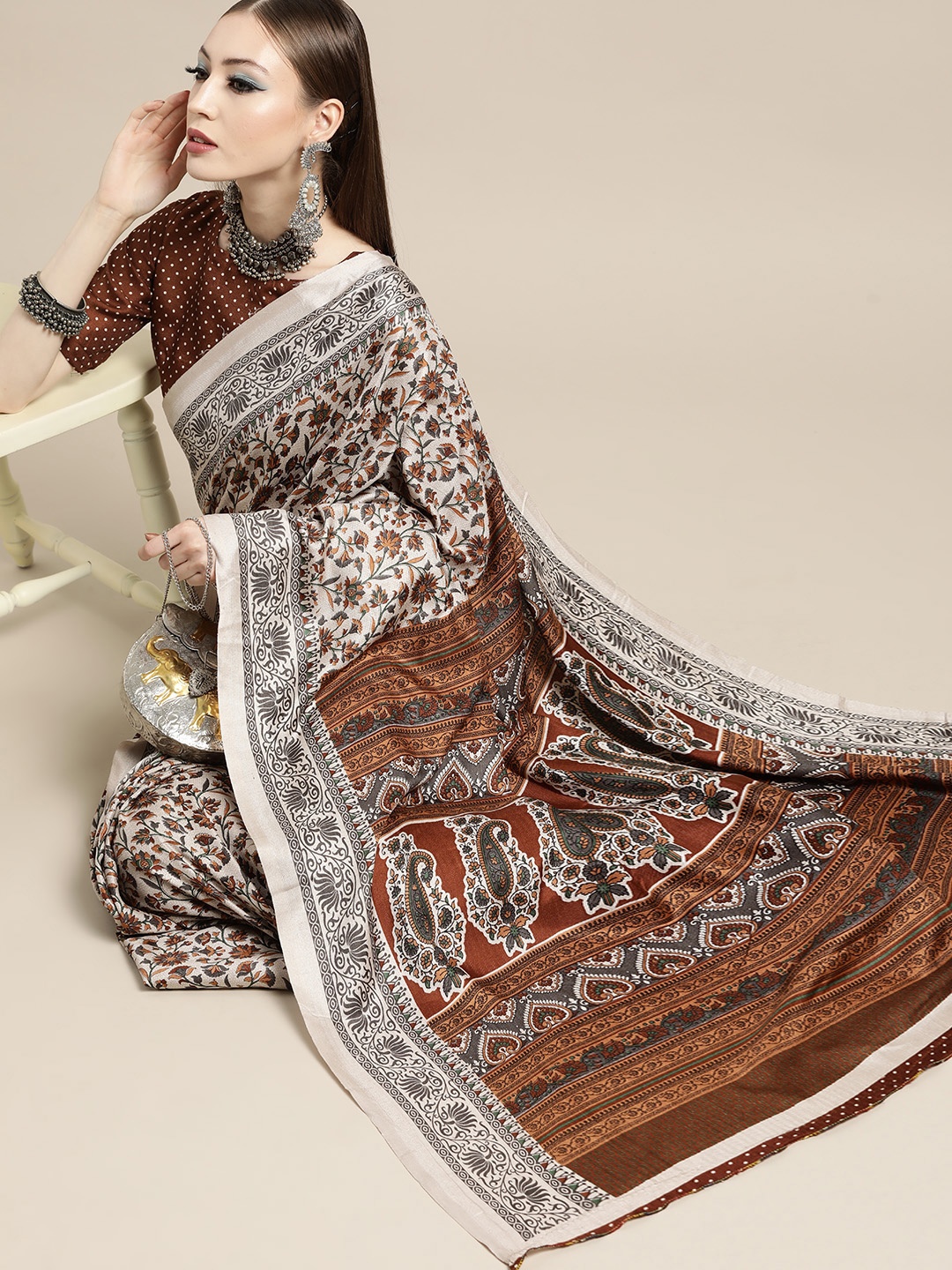 

Saree mall Cream-Coloured & Brown Pashmina Silk Bagru Saree