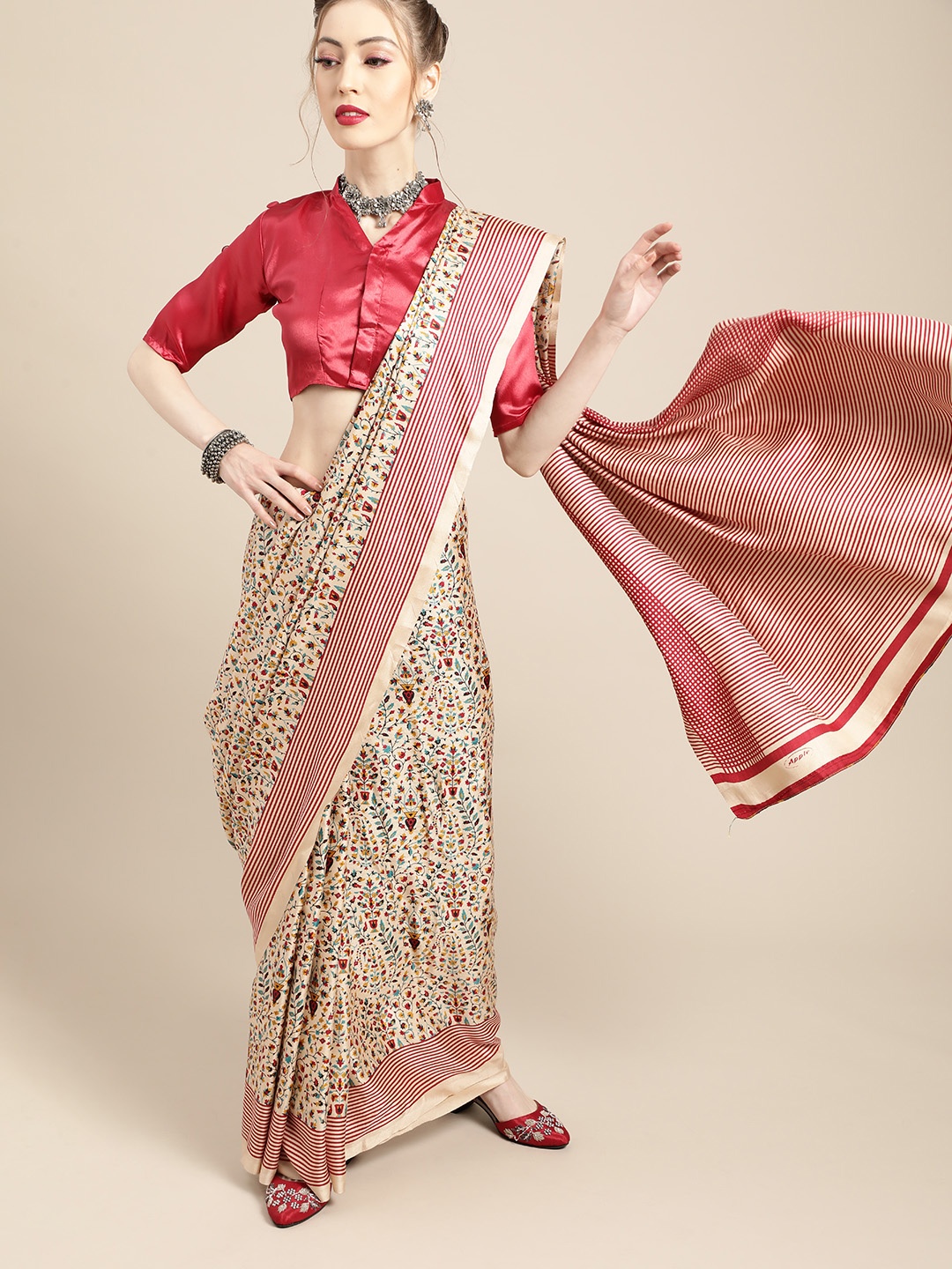 

Saree mall Paisley Saree with Printed border, Cream