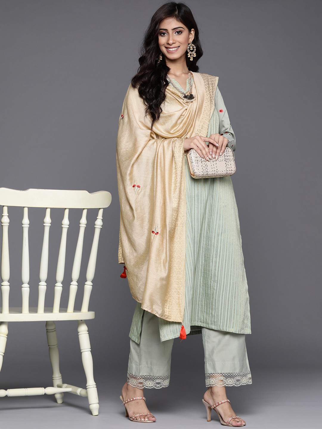 

Inddus Women Green & Beige Striped Kurta with Trousers & Floral Embroidered Dupatta