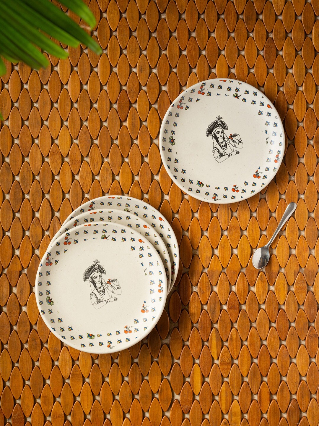 

ExclusiveLane Grey & Black Set of 4 Hand Painted Printed Ceramic Glossy Quarter Plates, White