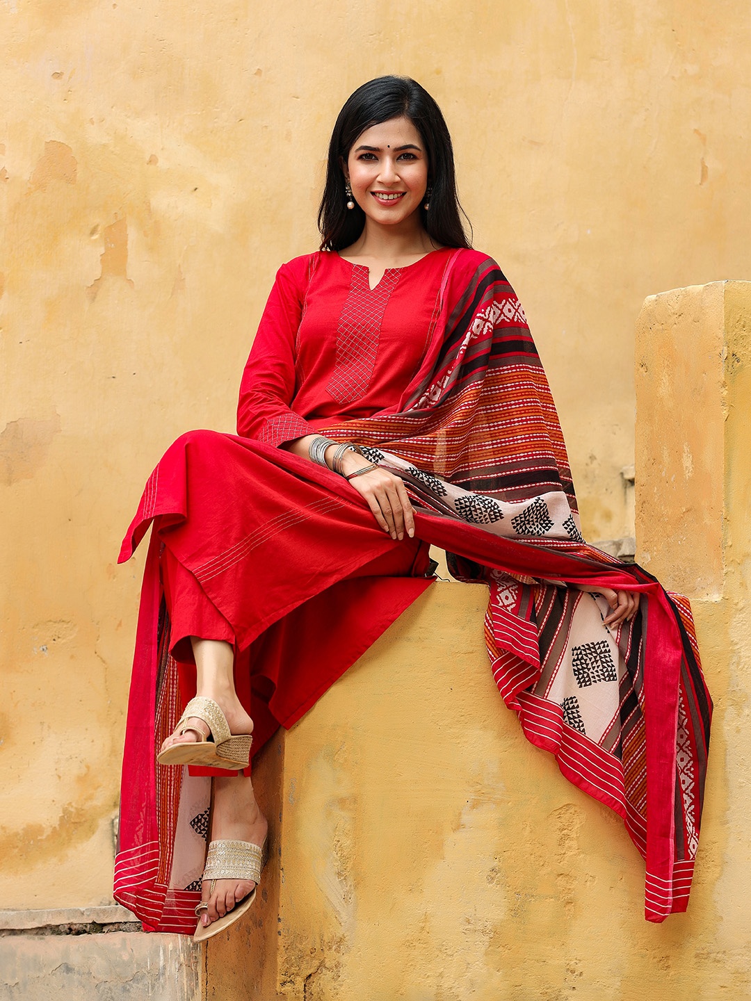 

AHIKA Women Red Yoke Design Kurti with Trousers & Dupatta