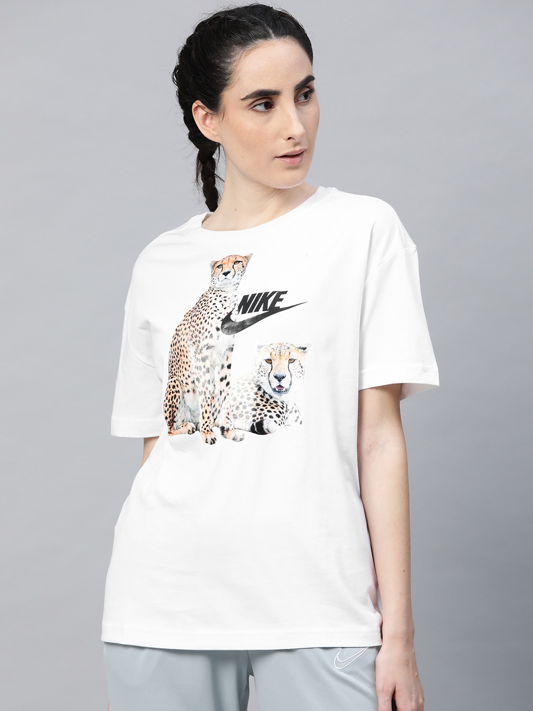 

Nike Women White Black Brand Logo Printed Pure Cotton T-shirt