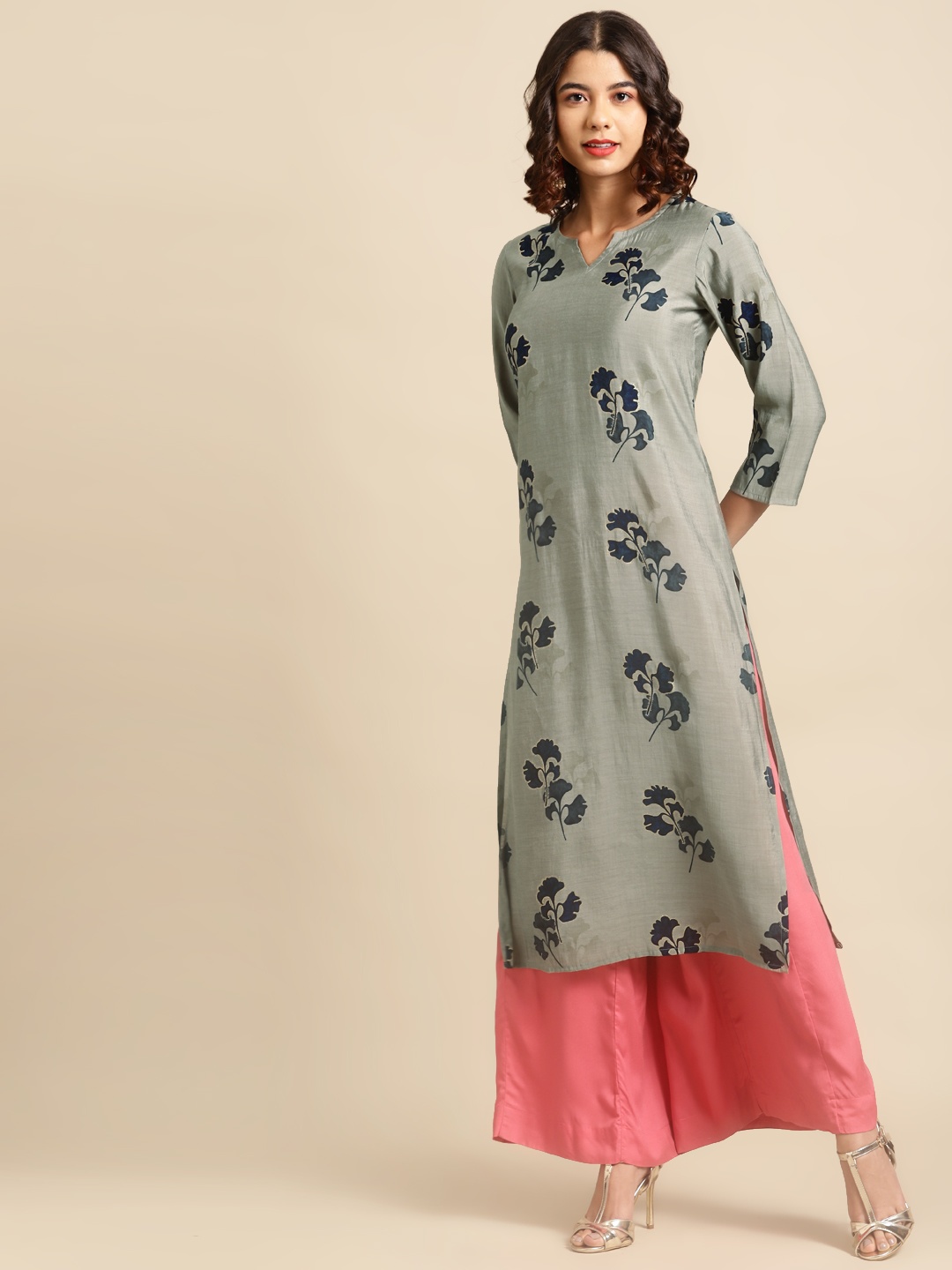 

Saadgi Women Grey & Navy Blue Printed Straight Kurta