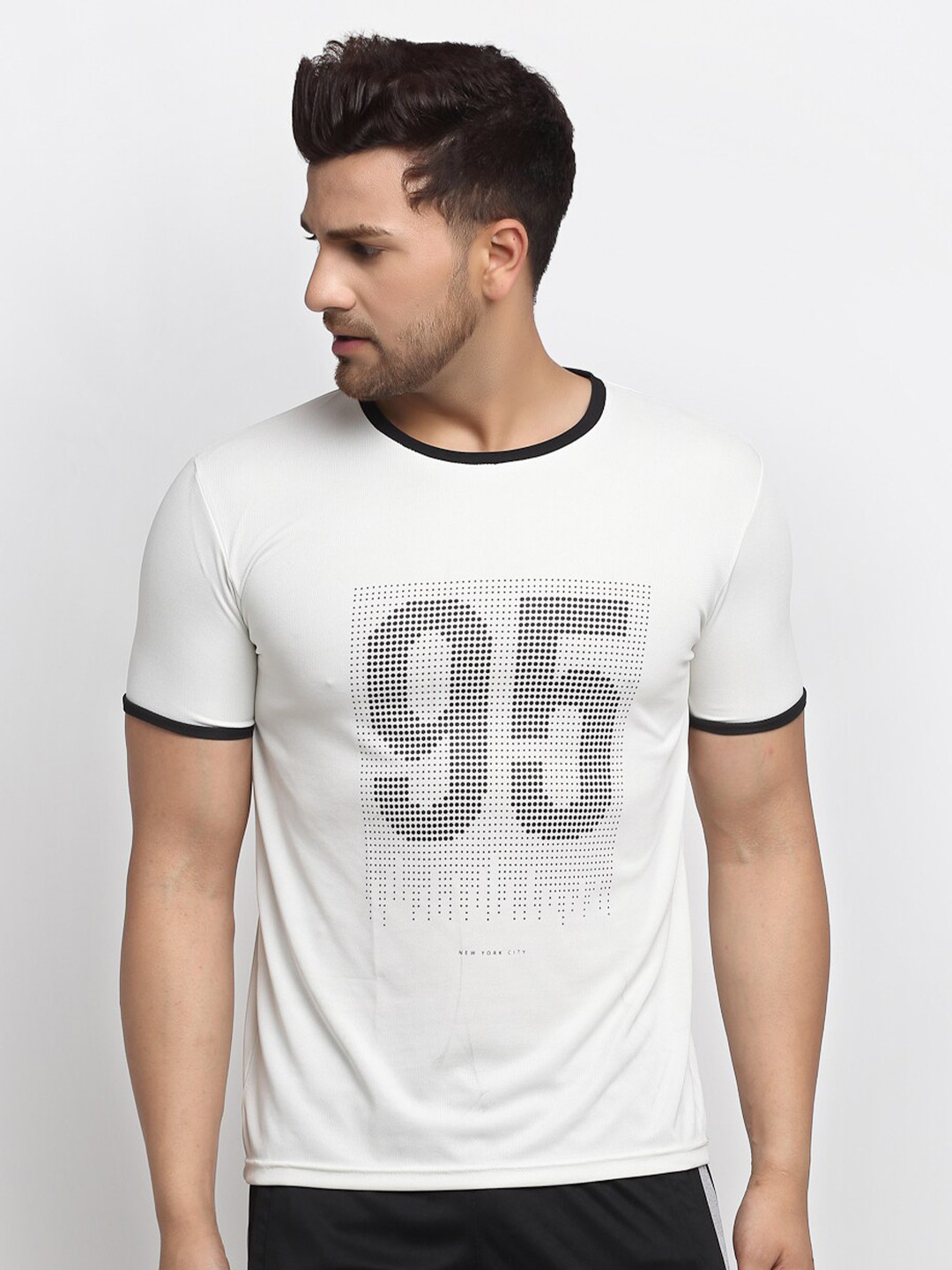

PERFKT-U Men White & Black Printed Round Neck Training T-shirt