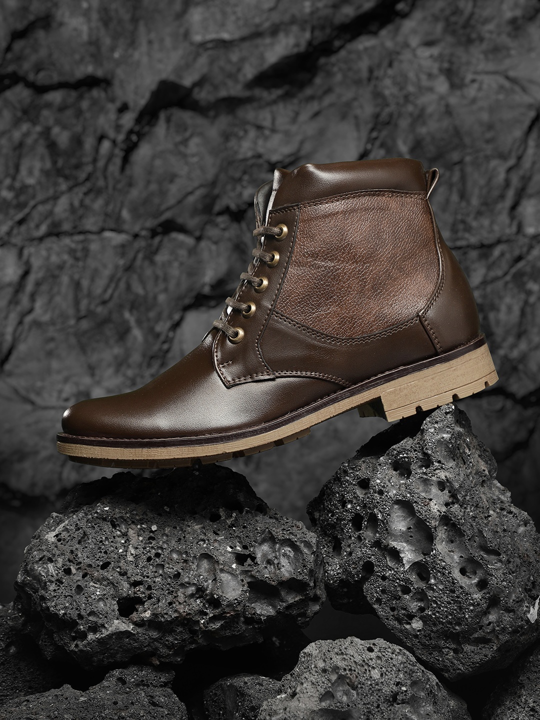 

Roadster Men Coffee Brown Solid Mid-Top Flat Boots
