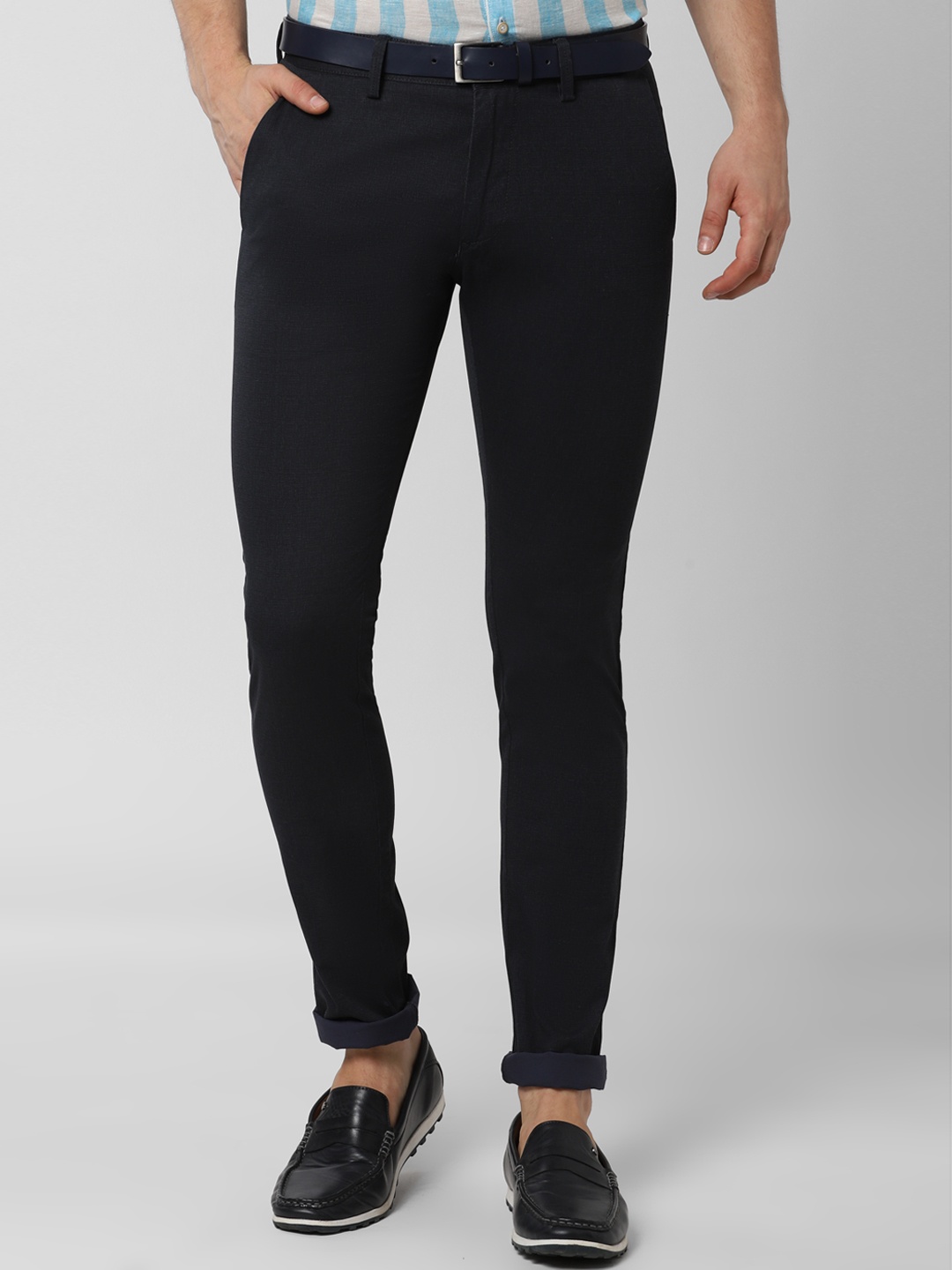 

Peter England Casuals Men Black Printed Skinny Fit Chinos Trousers