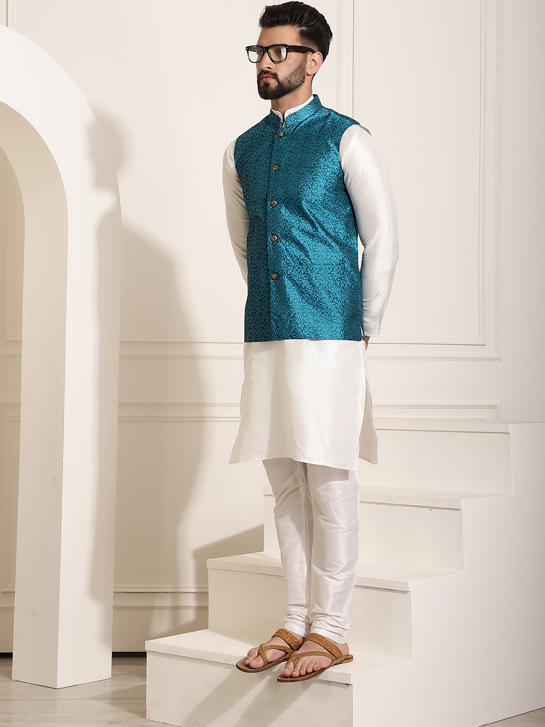 

SOJANYA Men Off White & Teal Green Kurta with Churidar And Nehru Jacket
