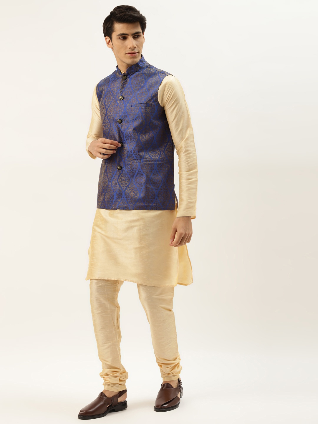 

SOJANYA Men Beige & Blue Kurta with Churidar