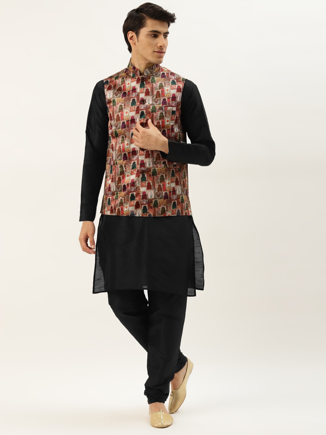 

SOJANYA Men Beige & Black Ethnic Motifs Print Kurta & Churidar with Nehru Jacket