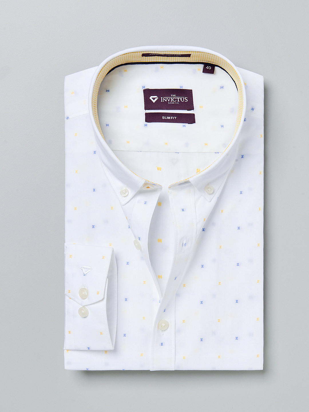 

INVICTUS White Slim Fit Formal Shirt