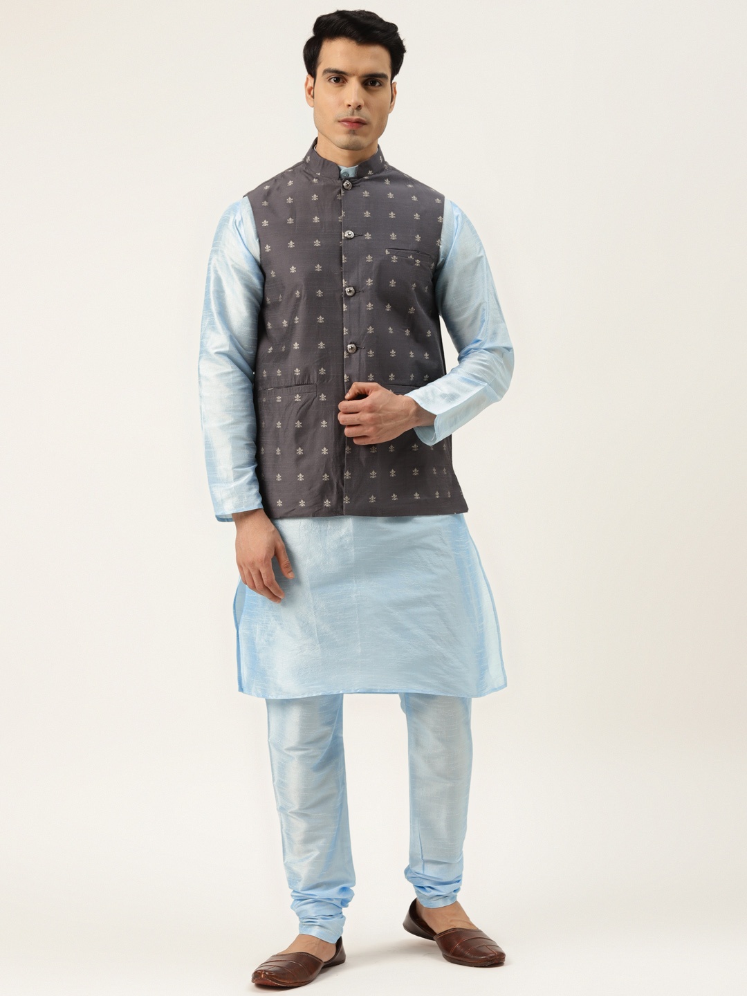 

SOJANYA Men Blue & Charcoal Grey Kurta with Churidar And Nehru Jacket