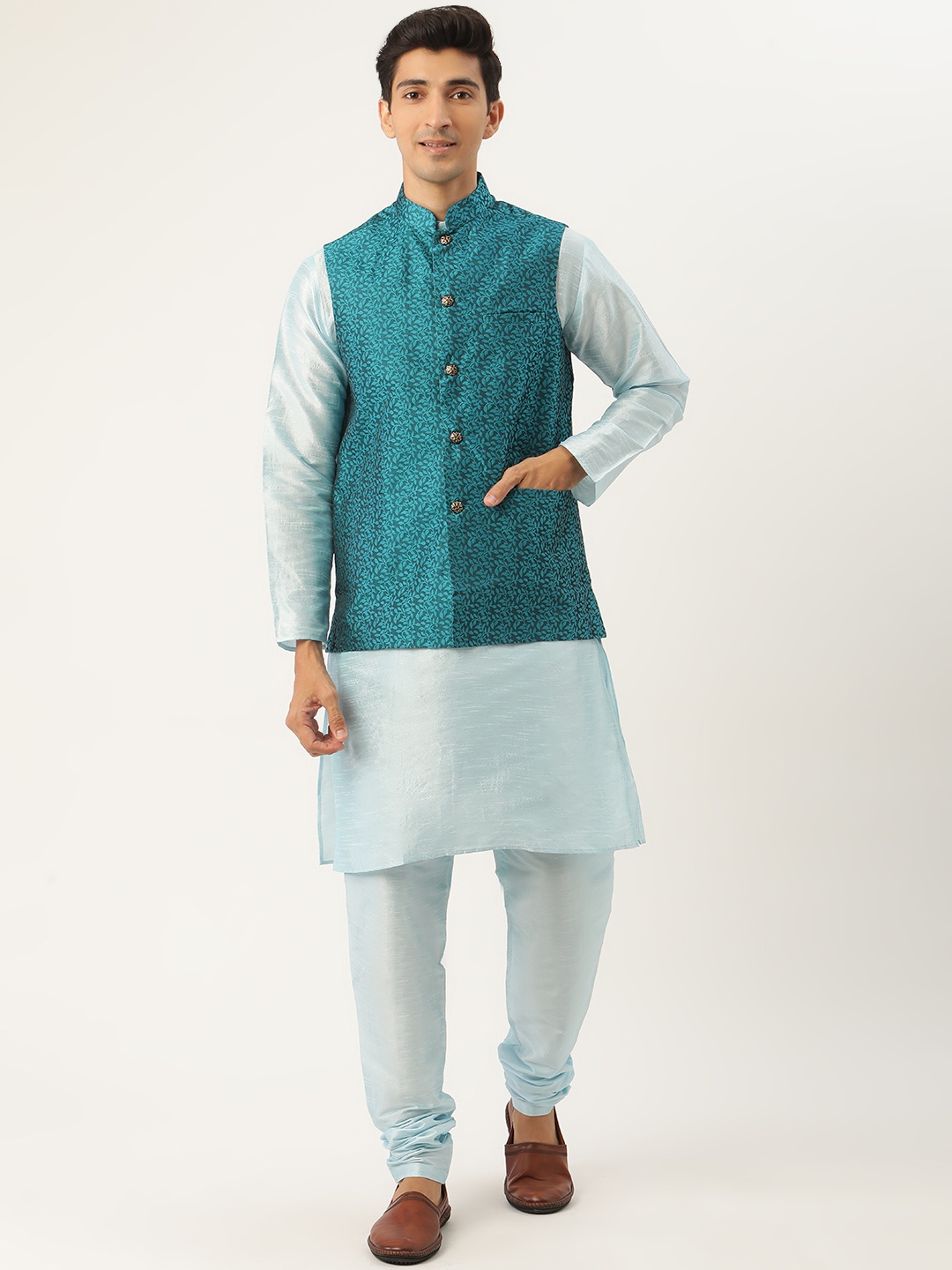 

SOJANYA Men Blue Solid Kurta Set With Ethnic Motifs Nehru Jacket, Turquoise blue