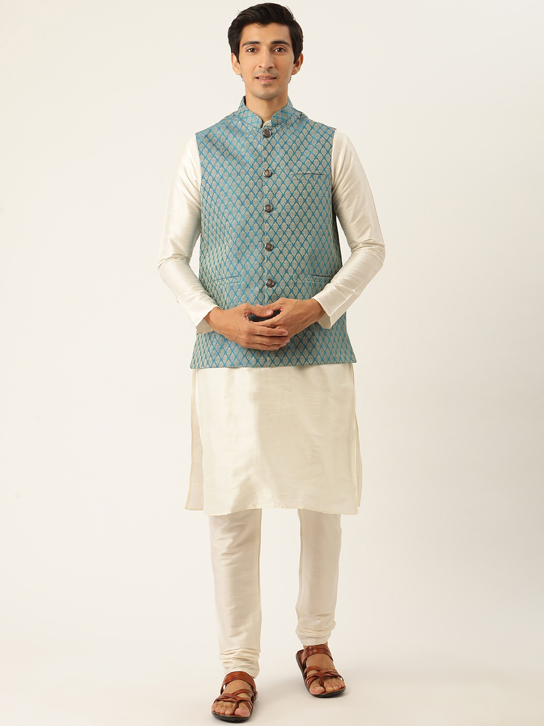 

SOJANYA Men Off White Solid Kurta with Churidar & Nehru Jacket
