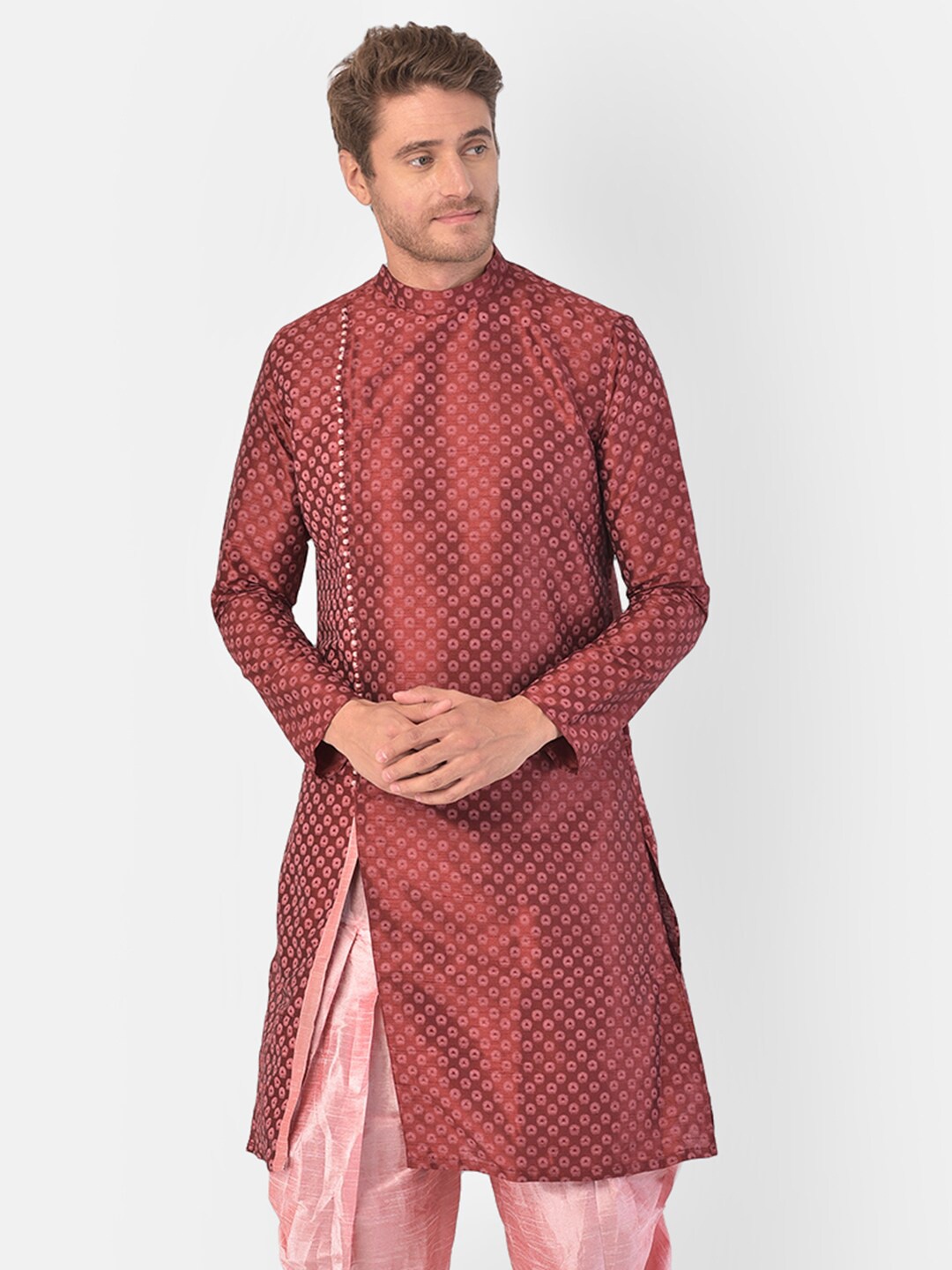 

DEYANN Men Maroon & Pink Ethnic Motifs Printed Kurta
