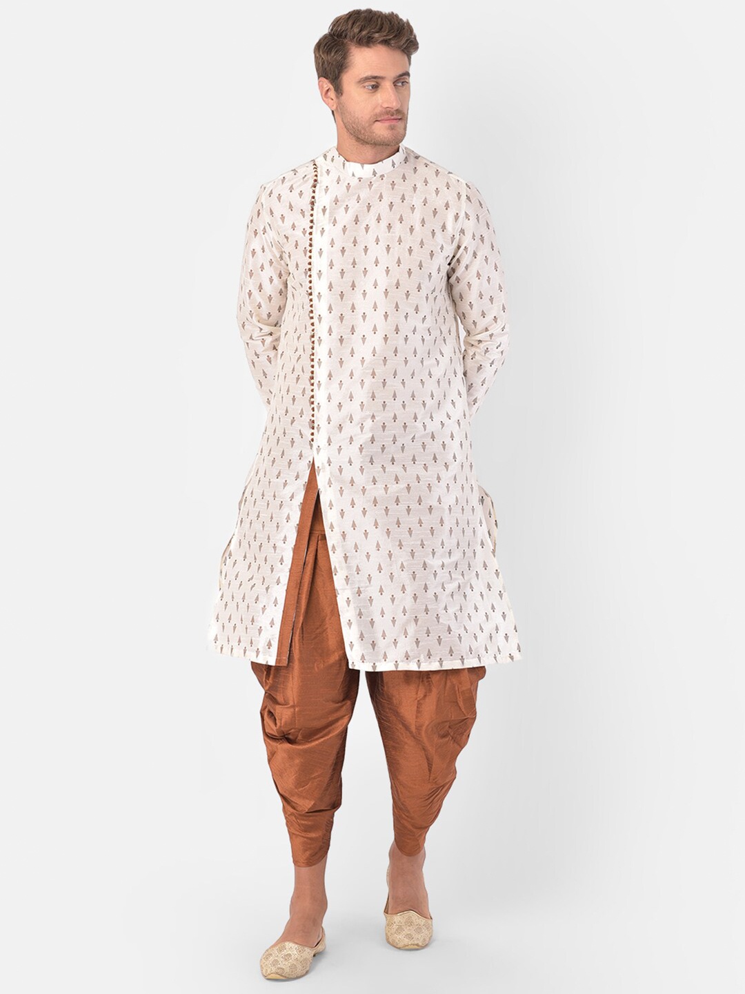 

DEYANN Men Off White Ethnic Motifs Thread Work Kurta