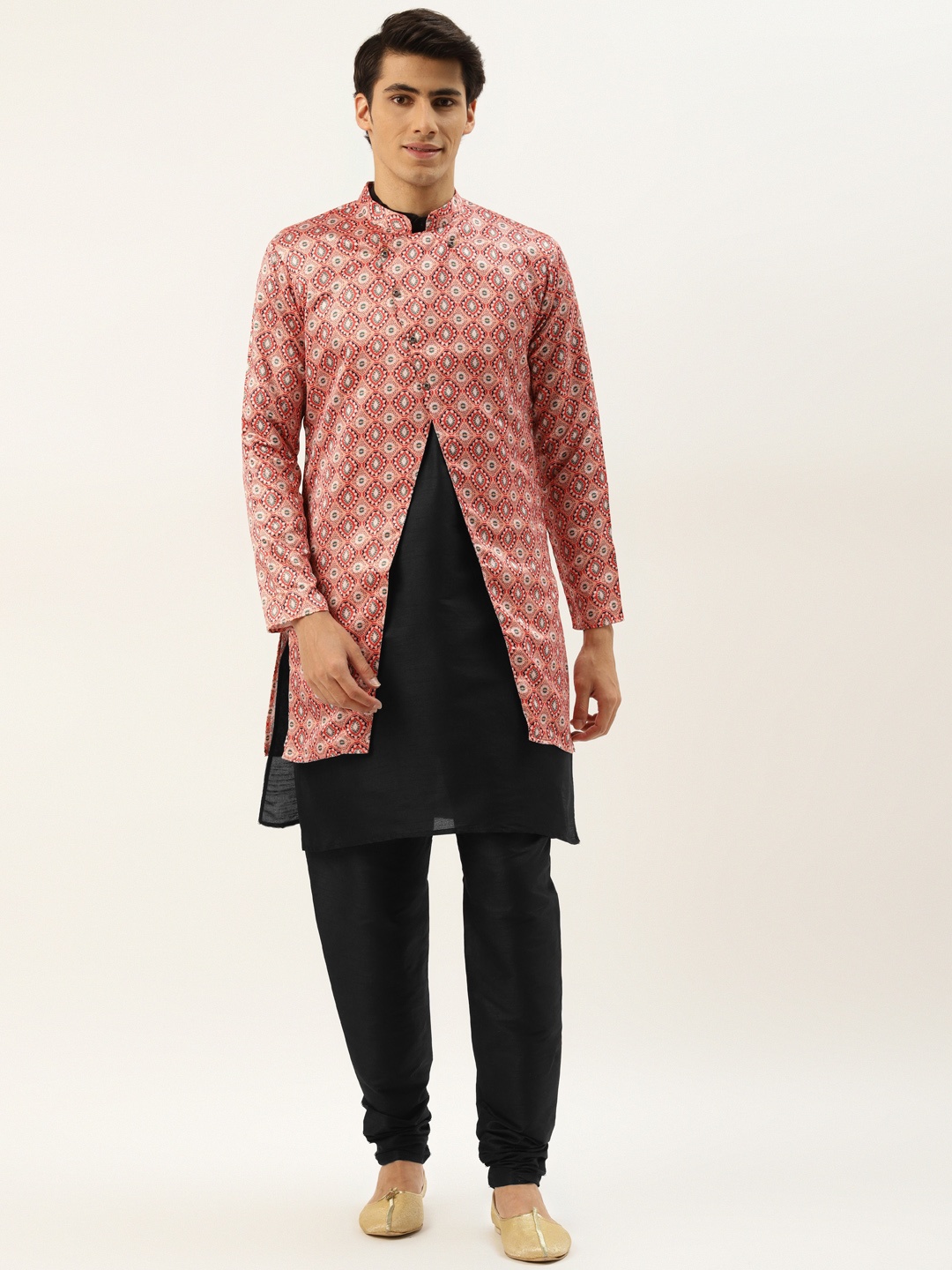 

SOJANYA Men Black & Peach-Coloured Solid Kurta with Churidar & Jacket