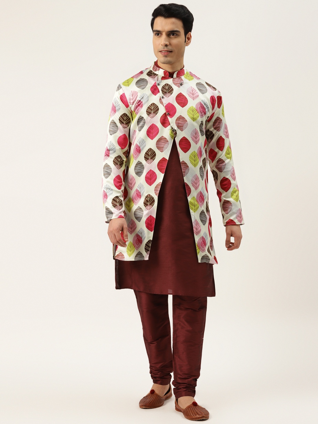 

SOJANYA Men Black Solid Kurta with Churidar & Printed Jacket, Maroon
